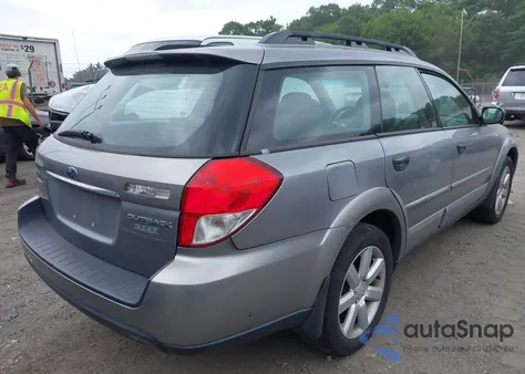 2009 Subaru Outback 2.5I из США, поврежденный, VIN 4S4BP61C497334192